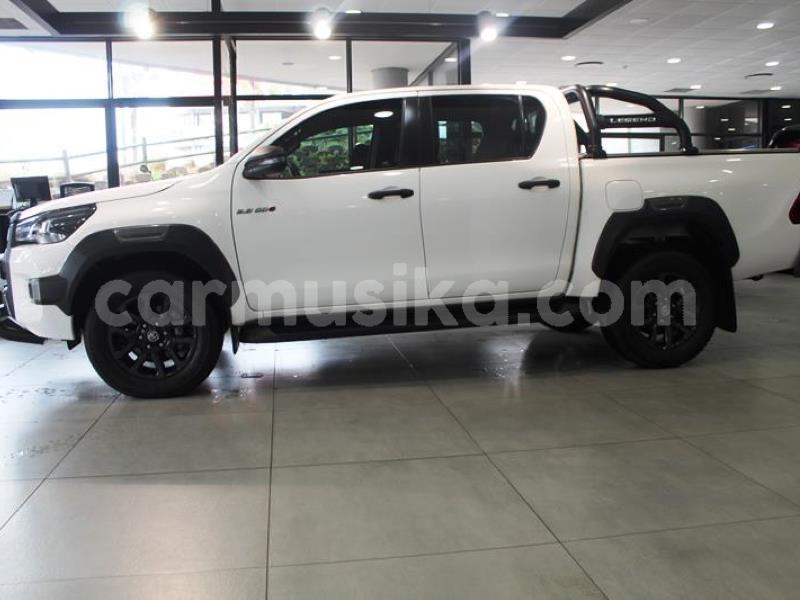 Big with watermark toyota hilux matabeleland south beitbridge 26289