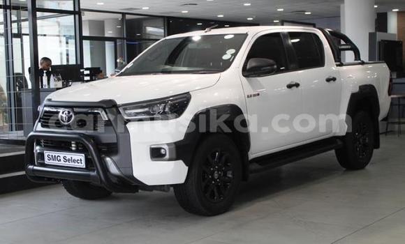 Acheter Occasion Voiture Toyota Hilux Blanc à Beitbridge, Matabeleland South Acheter Occasion Voiture Toyota Hilux Blanc à Beitbridge, Matabeleland South