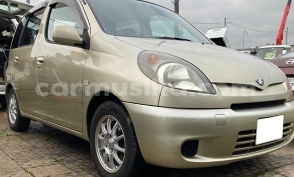 Buy Used Toyota FunCargo Other Car in Beitbridge in Matabeleland South Buy Used Toyota FunCargo Other Car in Beitbridge in Matabeleland South