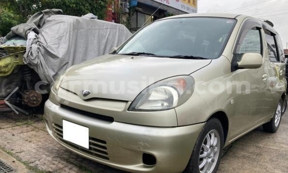 Buy Used Toyota FunCargo Other Car in Beitbridge in Matabeleland South Buy Used Toyota FunCargo Other Car in Beitbridge in Matabeleland South