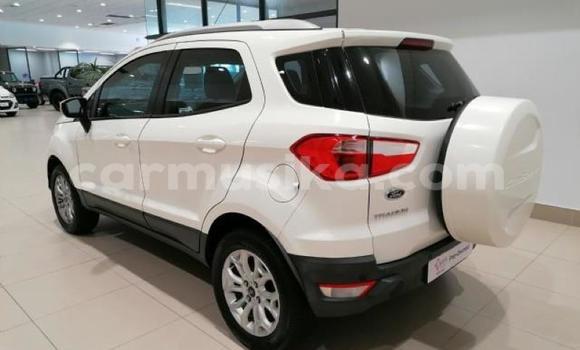 Acheter Occasion Voiture Ford EcoSport Blanc à Beitbridge, Matabeleland South Acheter Occasion Voiture Ford EcoSport Blanc à Beitbridge, Matabeleland South