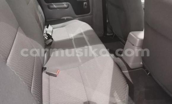 Nunua Ilio tumika Nissan Hardbody Nyeupe Gari ndani ya Beitbridge nchini Matabeleland Kusini Nunua Ilio tumika Nissan Hardbody Nyeupe Gari ndani ya Beitbridge nchini Matabeleland Kusini