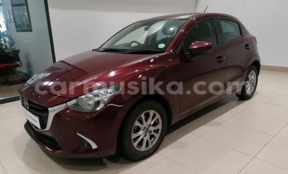 Nunua Ilio tumika Mazda CX-3 Nyeupe Gari ndani ya Beitbridge nchini Matabeleland Kusini Nunua Ilio tumika Mazda CX-3 Nyeupe Gari ndani ya Beitbridge nchini Matabeleland Kusini