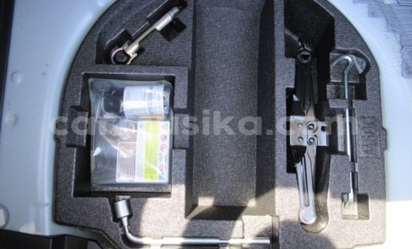 Nunua Ilio tumika Mazda Demio Nyeupe Gari ndani ya Beitbridge nchini Matabeleland Kusini Nunua Ilio tumika Mazda Demio Nyeupe Gari ndani ya Beitbridge nchini Matabeleland Kusini