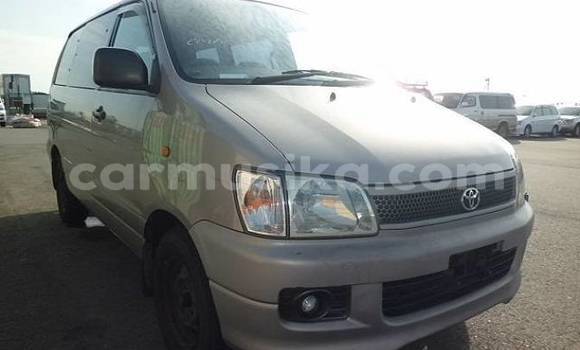 Acheter Occasion Voiture Toyota Noah Autre à Beitbridge, Matabeleland South Acheter Occasion Voiture Toyota Noah Autre à Beitbridge, Matabeleland South