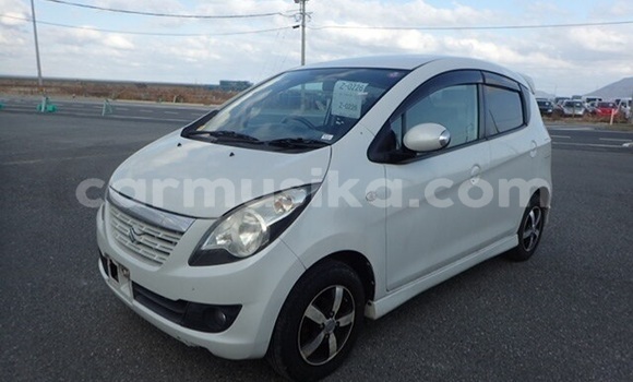 Acheter Occasion Voiture Suzuki Cervo Blanc à Beitbridge, Matabeleland South Acheter Occasion Voiture Suzuki Cervo Blanc à Beitbridge, Matabeleland South
