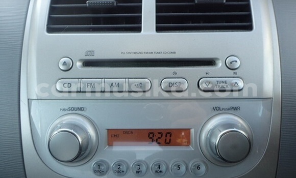 Acheter Occasion Voiture Suzuki Cervo Blanc à Beitbridge, Matabeleland South Acheter Occasion Voiture Suzuki Cervo Blanc à Beitbridge, Matabeleland South