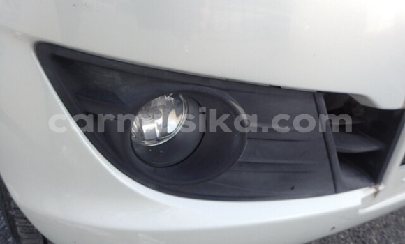 Acheter Occasion Voiture Suzuki Cervo Blanc à Beitbridge, Matabeleland South Acheter Occasion Voiture Suzuki Cervo Blanc à Beitbridge, Matabeleland South