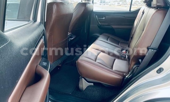 Buy Used Toyota Fortuner Silver Car in Beitbridge in Matabeleland South Buy Used Toyota Fortuner Silver Car in Beitbridge in Matabeleland South