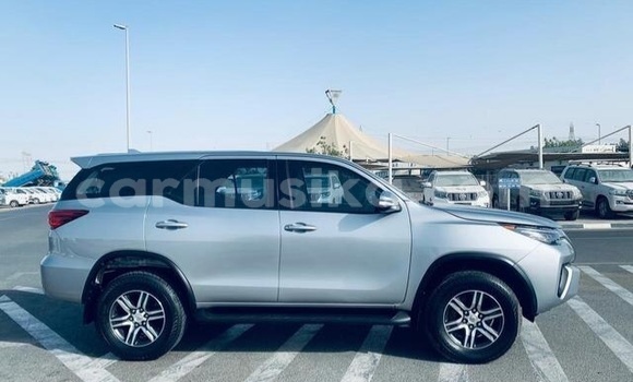 Buy Used Toyota Fortuner Silver Car in Beitbridge in Matabeleland South Buy Used Toyota Fortuner Silver Car in Beitbridge in Matabeleland South