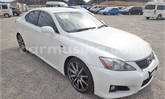 Tenga Tsaru Toyota Kluger Chena Mota in Beitbridge in Matabeleland South Tenga Tsaru Toyota Kluger Chena Mota in Beitbridge in Matabeleland South