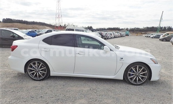 Tenga Tsaru Toyota Kluger Chena Mota in Beitbridge in Matabeleland South Tenga Tsaru Toyota Kluger Chena Mota in Beitbridge in Matabeleland South