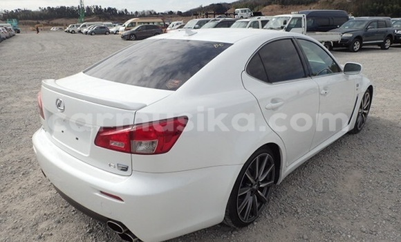 Tenga Tsaru Toyota Kluger Chena Mota in Beitbridge in Matabeleland South Tenga Tsaru Toyota Kluger Chena Mota in Beitbridge in Matabeleland South