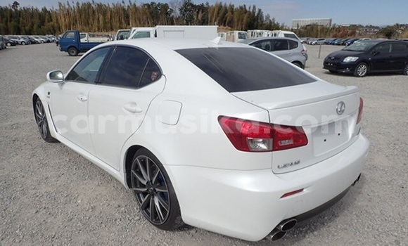 Tenga Tsaru Toyota Kluger Chena Mota in Beitbridge in Matabeleland South Tenga Tsaru Toyota Kluger Chena Mota in Beitbridge in Matabeleland South