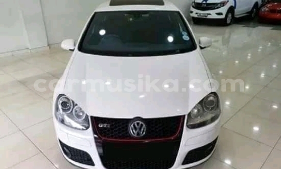 Buy Used Volkswagen Golf GTI White Car in Beitbridge in Matabeleland South