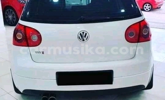 Buy Used Volkswagen Golf GTI White Car in Beitbridge in Matabeleland South Buy Used Volkswagen Golf GTI White Car in Beitbridge in Matabeleland South