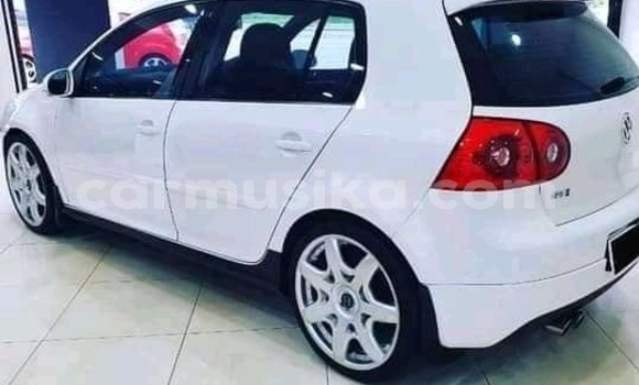 Buy Used Volkswagen Golf GTI White Car in Beitbridge in Matabeleland South Buy Used Volkswagen Golf GTI White Car in Beitbridge in Matabeleland South