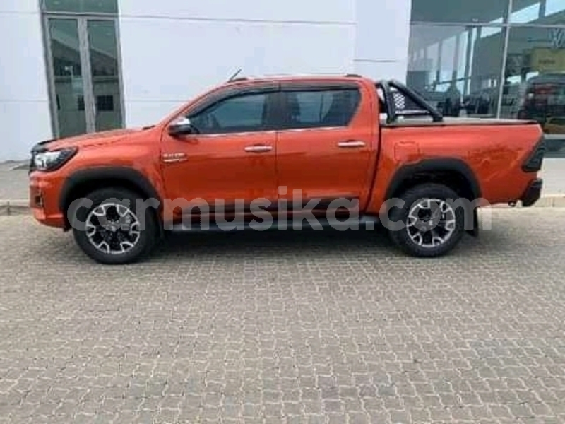 Big with watermark toyota hilux matabeleland south beitbridge 26323