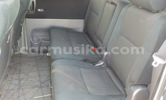 Tenga Tsaru Toyota Voxy Chena Mota in Beitbridge in Matabeleland South Tenga Tsaru Toyota Voxy Chena Mota in Beitbridge in Matabeleland South