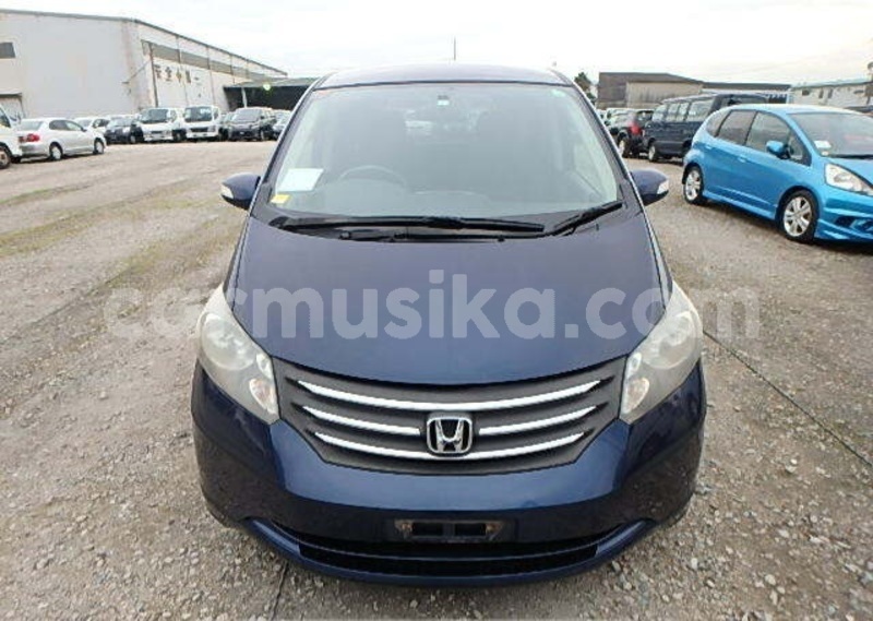 Big with watermark honda freed matabeleland south beitbridge 26328