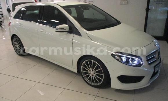 Nunua Ilio tumika Mercedes‒Benz A-klasse Nyeupe Gari ndani ya Beitbridge nchini Matabeleland Kusini