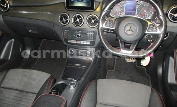 Acheter Occasion Voiture Mercedes‒Benz A-klasse Blanc à Beitbridge, Matabeleland South Acheter Occasion Voiture Mercedes‒Benz A-klasse Blanc à Beitbridge, Matabeleland South