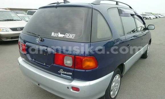 Buy Used Toyota Epsun Blue Car in Beitbridge in Matabeleland South Buy Used Toyota Epsun Blue Car in Beitbridge in Matabeleland South