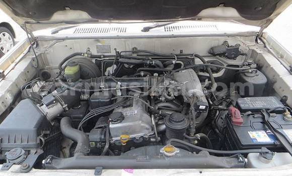 Buy Used Toyota Land Cruiser Prado White Car in Beitbridge in Matabeleland South Buy Used Toyota Land Cruiser Prado White Car in Beitbridge in Matabeleland South