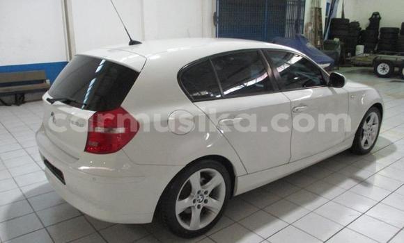 Buy Used BMW 1-Series White Car in Beitbridge in Matabeleland South Buy Used BMW 1-Series White Car in Beitbridge in Matabeleland South