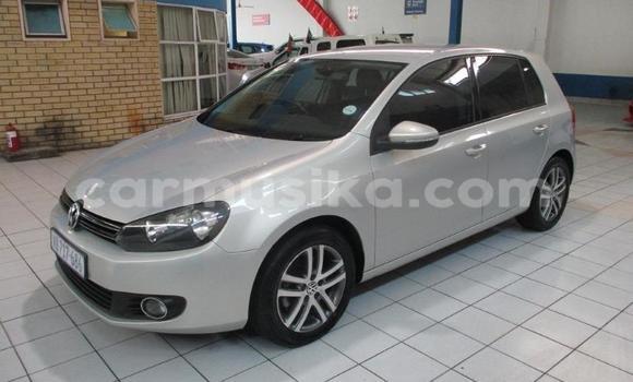 Nunua Ilio tumika Volkswagen Golf Fedha Gari ndani ya Beitbridge nchini Matabeleland Kusini