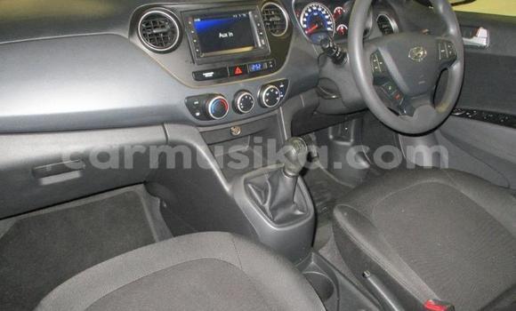 Acheter Occasion Voiture Hyundai i10 Bleu à Beitbridge, Matabeleland South Acheter Occasion Voiture Hyundai i10 Bleu à Beitbridge, Matabeleland South