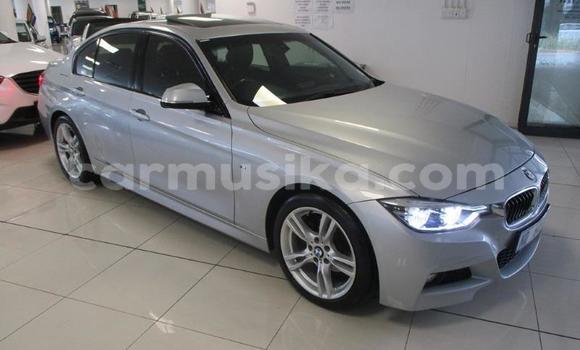 Tenga Tsaru BMW 3–Series Sirivha Mota in Beitbridge in Matabeleland South Tenga Tsaru BMW 3–Series Sirivha Mota in Beitbridge in Matabeleland South