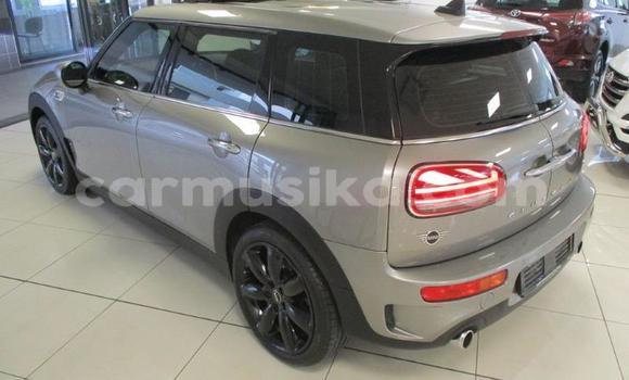 Nunua Ilio tumika MINI Countryman Nyingine Gari ndani ya Beitbridge nchini Matabeleland Kusini Nunua Ilio tumika MINI Countryman Nyingine Gari ndani ya Beitbridge nchini Matabeleland Kusini