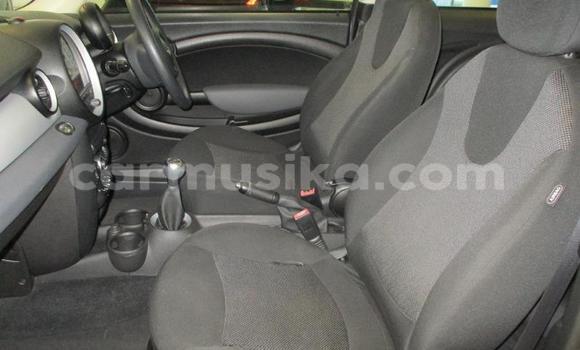 Tenga Tsaru MINI Cooper Zvimwe Mota in Beitbridge in Matabeleland South Tenga Tsaru MINI Cooper Zvimwe Mota in Beitbridge in Matabeleland South