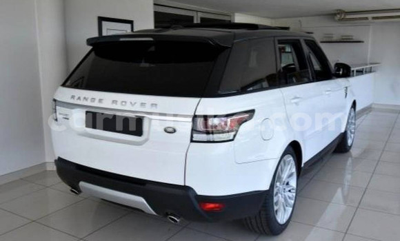 Nunua Ilio tumika Range Rover Range Rover Nyeupe Gari ndani ya Beitbridge nchini Matabeleland Kusini Nunua Ilio tumika Range Rover Range Rover Nyeupe Gari ndani ya Beitbridge nchini Matabeleland Kusini