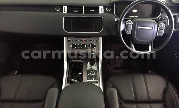 Nunua Ilio tumika Range Rover Range Rover Nyeupe Gari ndani ya Beitbridge nchini Matabeleland Kusini Nunua Ilio tumika Range Rover Range Rover Nyeupe Gari ndani ya Beitbridge nchini Matabeleland Kusini