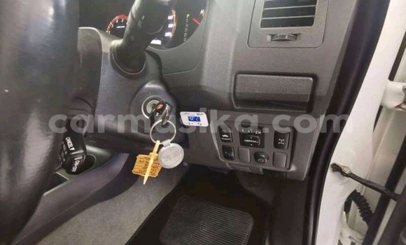 Buy Used Toyota Hilux White Car in Beitbridge in Matabeleland South Buy Used Toyota Hilux White Car in Beitbridge in Matabeleland South