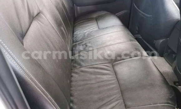 Buy Used Toyota Hilux White Car in Beitbridge in Matabeleland South Buy Used Toyota Hilux White Car in Beitbridge in Matabeleland South