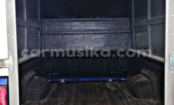 Buy Used Toyota Hilux Blue Car in Beitbridge in Matabeleland South Buy Used Toyota Hilux Blue Car in Beitbridge in Matabeleland South