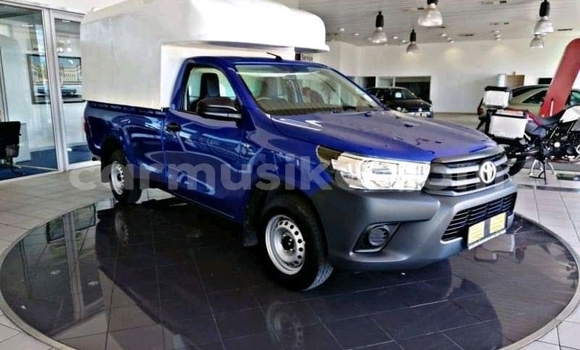 Buy Used Toyota Hilux Blue Car in Beitbridge in Matabeleland South Buy Used Toyota Hilux Blue Car in Beitbridge in Matabeleland South
