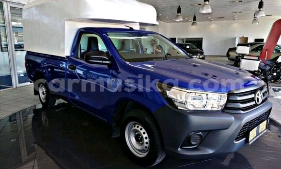 Buy Used Toyota Hilux Blue Car in Beitbridge in Matabeleland South Buy Used Toyota Hilux Blue Car in Beitbridge in Matabeleland South