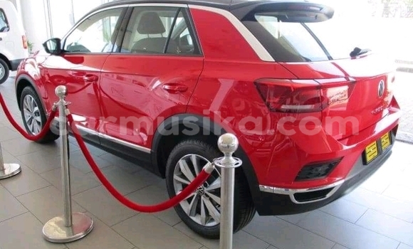 Buy Used Volkswagen T-Roc Red Car in Beitbridge in Matabeleland South Buy Used Volkswagen T-Roc Red Car in Beitbridge in Matabeleland South