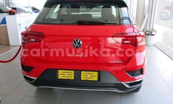 Buy Used Volkswagen T-Roc Red Car in Beitbridge in Matabeleland South Buy Used Volkswagen T-Roc Red Car in Beitbridge in Matabeleland South