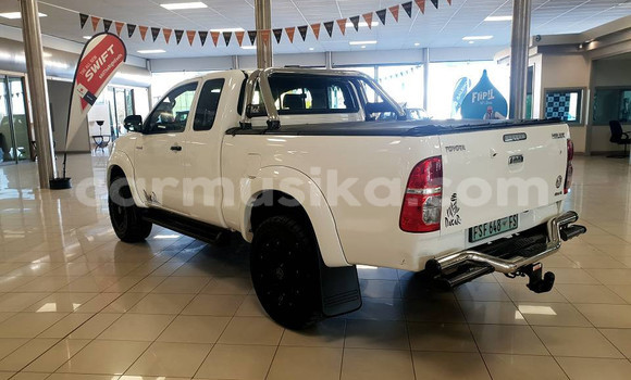 Acheter Occasion Voiture Toyota Hilux Blanc à Beitbridge, Matabeleland South Acheter Occasion Voiture Toyota Hilux Blanc à Beitbridge, Matabeleland South
