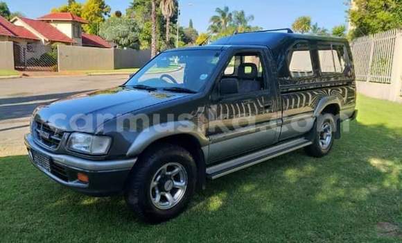 Nunua Ilio tumika Isuzu KB Nyingine Gari ndani ya Beitbridge nchini Matabeleland Kusini Nunua Ilio tumika Isuzu KB Nyingine Gari ndani ya Beitbridge nchini Matabeleland Kusini