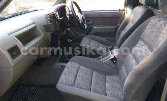 Nunua Ilio tumika Isuzu KB Nyingine Gari ndani ya Beitbridge nchini Matabeleland Kusini Nunua Ilio tumika Isuzu KB Nyingine Gari ndani ya Beitbridge nchini Matabeleland Kusini