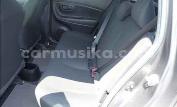 Acheter Occasion Voiture Toyota Vitz Autre à Beitbridge, Matabeleland South Acheter Occasion Voiture Toyota Vitz Autre à Beitbridge, Matabeleland South