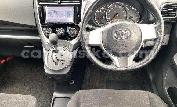 Nunua Ilio tumika Toyota Ractis Bluu Gari ndani ya Beitbridge nchini Matabeleland Kusini Nunua Ilio tumika Toyota Ractis Bluu Gari ndani ya Beitbridge nchini Matabeleland Kusini