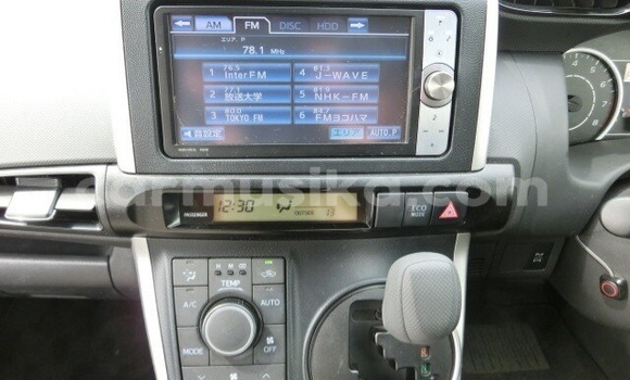 Acheter Occasion Voiture Toyota Wish Rouge à Beitbridge, Matabeleland South Acheter Occasion Voiture Toyota Wish Rouge à Beitbridge, Matabeleland South