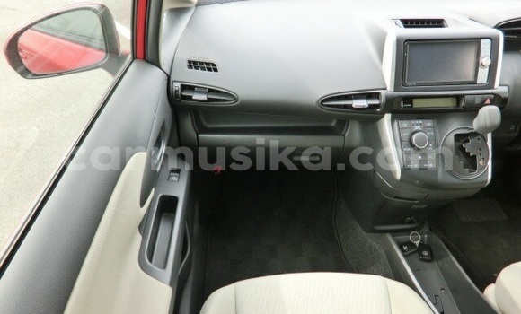 Acheter Occasion Voiture Toyota Wish Rouge à Beitbridge, Matabeleland South Acheter Occasion Voiture Toyota Wish Rouge à Beitbridge, Matabeleland South